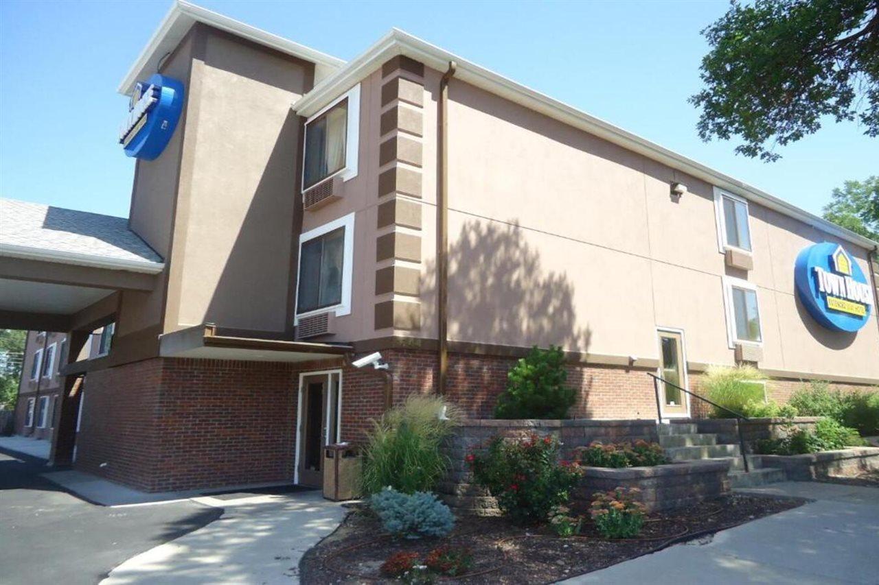 Townhouse Extended Stay Hotel Downtown Lincoln Kültér fotó